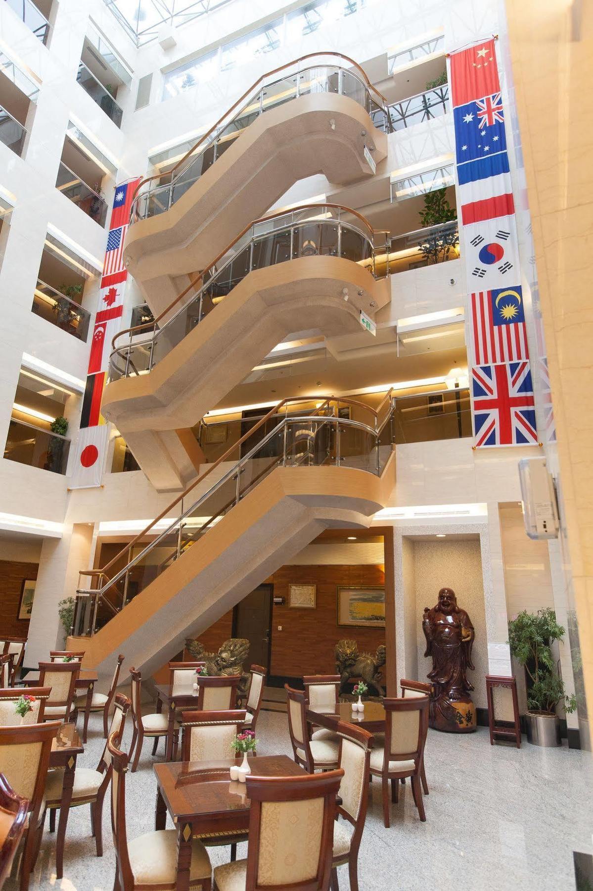 Check Inn Select Taipei Nangang Zewnętrze zdjęcie
